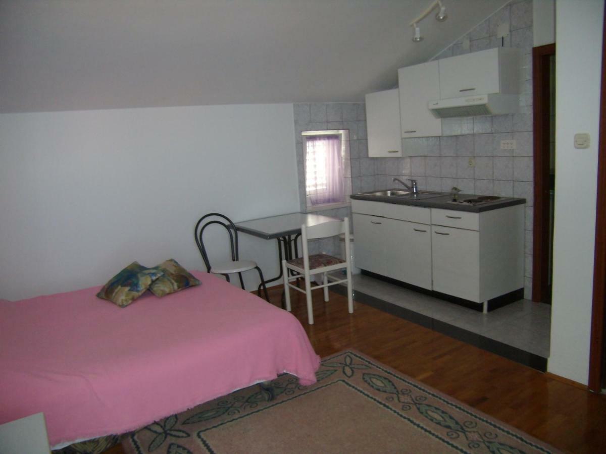 Apartment Zelencic Kali Exteriér fotografie